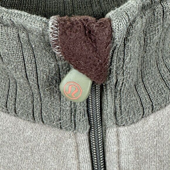 Lululemon Full Zip Bomber Jacket Brown Fleece Heavyweight Track Athleisure Sz M - Picture 3 of 4